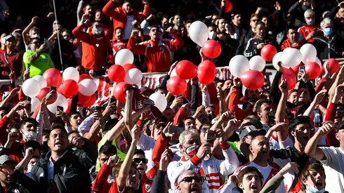 Los hinchas de River que concurran al partido contra Racing deberán ingresar sí o sí con su Carnet Único, el club dio la posibilidad de ir a buscarlo al Monumental.