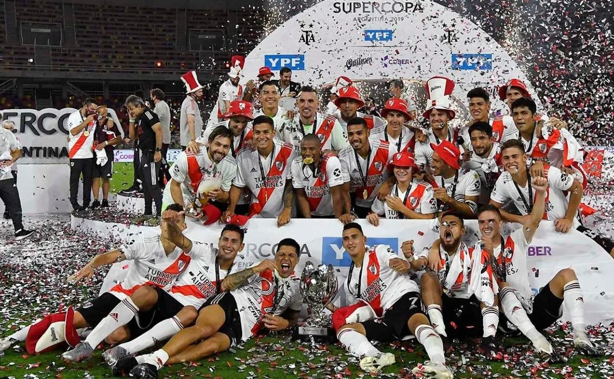 River se coronó campeón el pasado 4 de marzo de la Supercopa Argentina ante la Academia y este jueves si empata o le gana a Racing será campeón de la Liga Profesional.