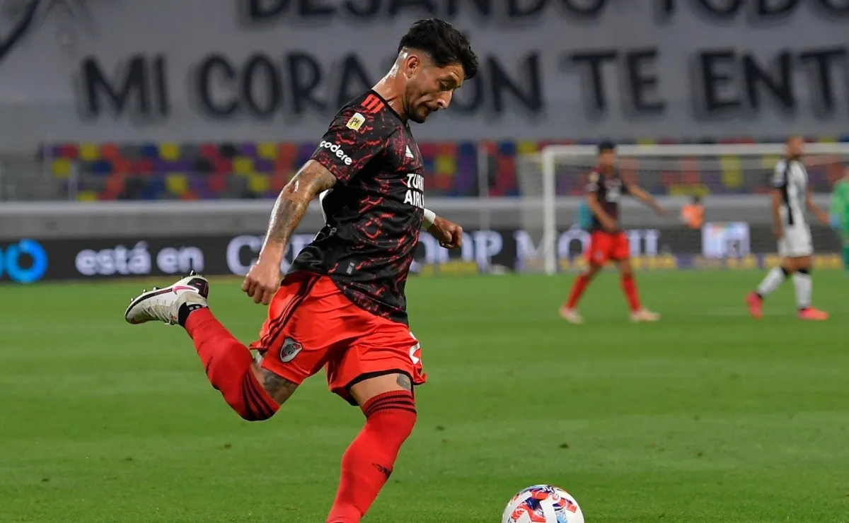 River visita a Platense a partir de las 21.30 horas por la fecha 21 de la Liga Profesional y Lito Costa Febre hará la transmisión más completa.