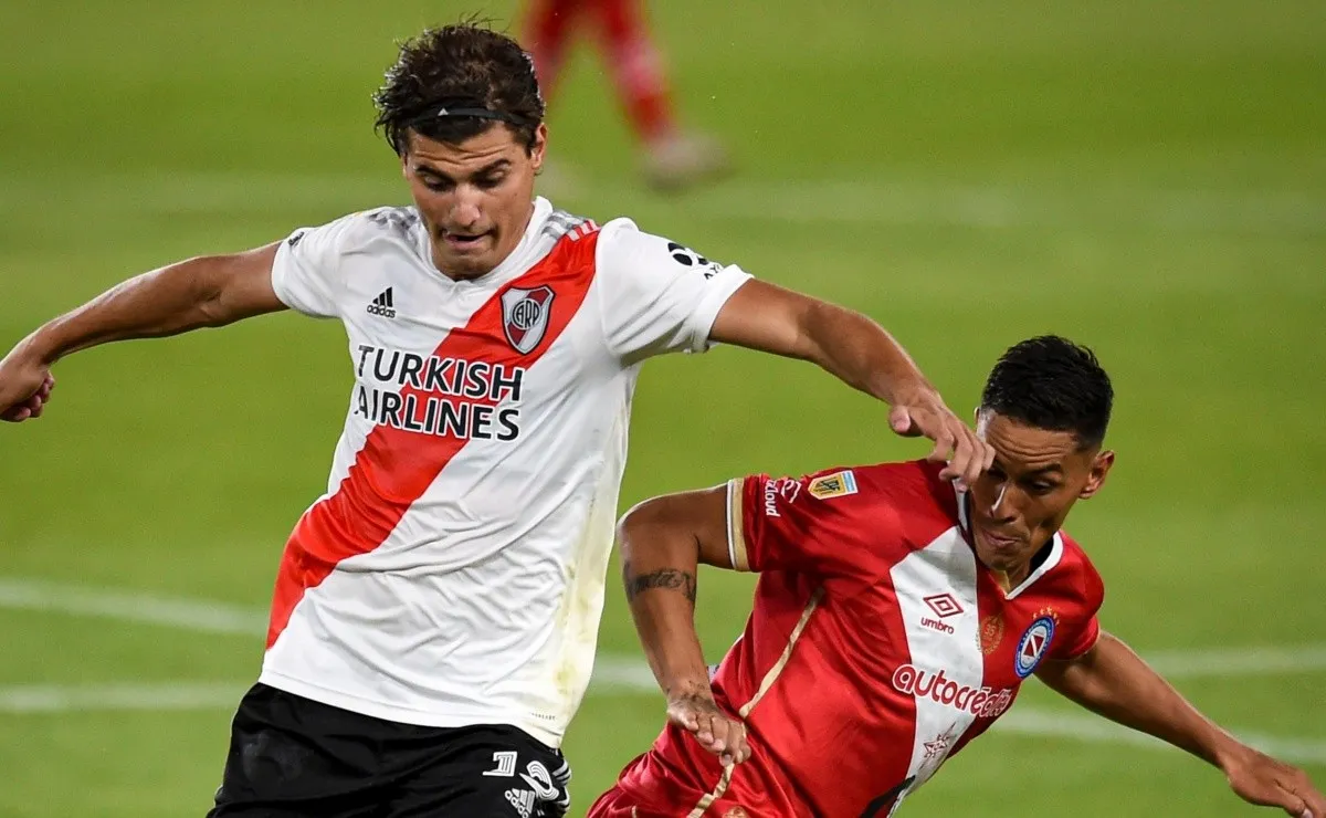 Santiago Sosa destacó a Javier Pinola y Enzo Pérez como grandes líderes, además habló de su gran presente en el Atlanta United y el deseo de volver a River en un futuro.