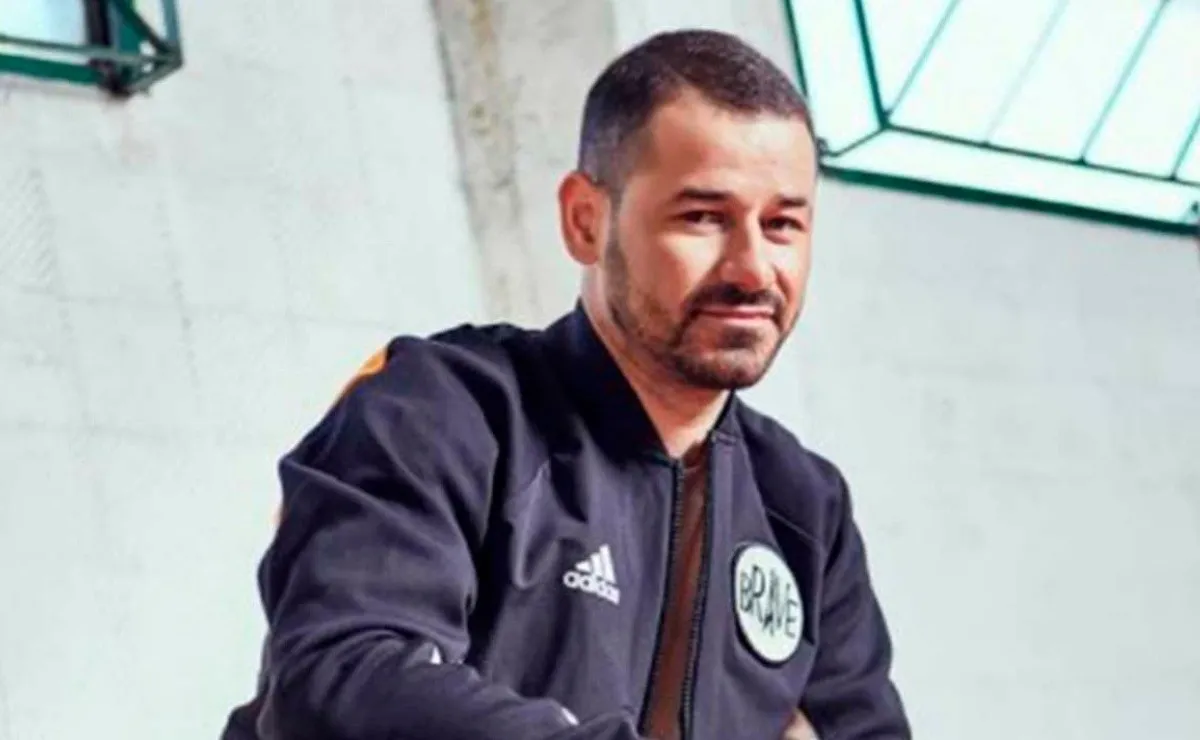 Rodrigo Mora estuvo presente en el River Camp y no ocultó la felicidad de volver a encontrarse con empleados del club.