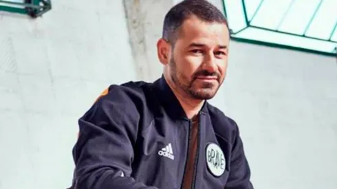 Rodrigo Mora estuvo presente en el River Camp y no ocultó la felicidad de volver a encontrarse con empleados del club.