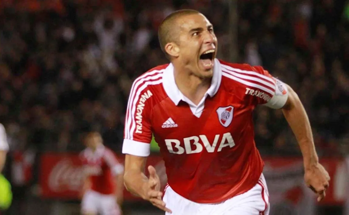 David Trezeguet, candidato a vicepresidente de River, elogió a Julián Álvarez y aseguró que es el jugador ideal para el gusto europeo.