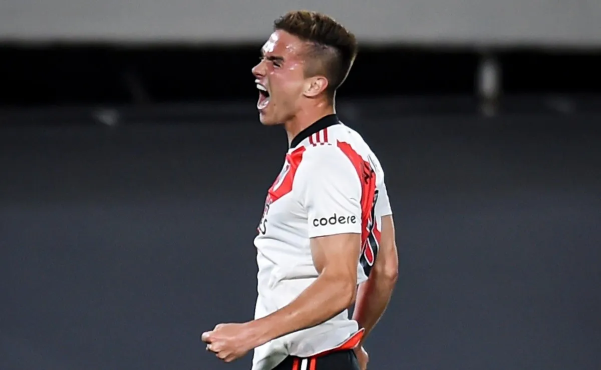 Agustín Palavecino abrió la goleada de River 5-0 sobre Patronato.