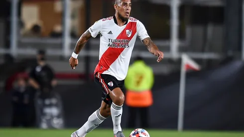 Jonatan Maidana ingresó por la lesión de Felipe Peña.