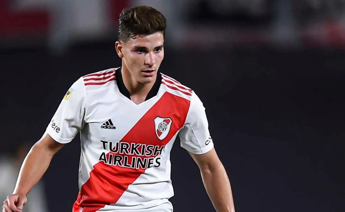 Julián Álvarez, autor de cuatro goles ante Patronato, analizó el triunfo de River ante el elenco de Entre Ríos y le dedicó la victoria a Felipe Peña.