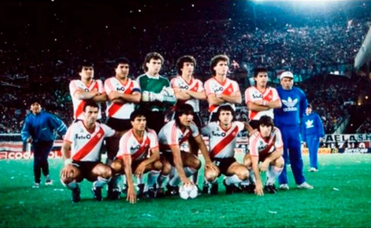 El plantel de River de 1986 será homenajeado en la previa del partido entre el Más Grande y Paronato por la fecha 20 de la Liga Profesional.