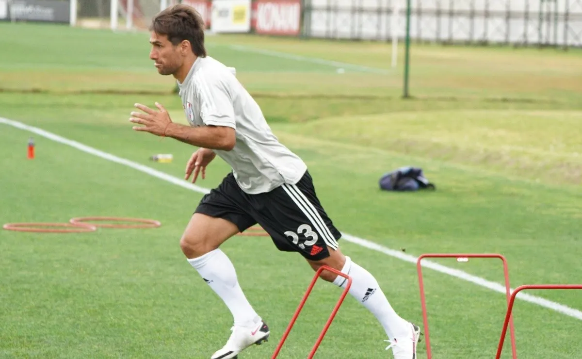 River volvió a los entrenamientos luego de un día de descanso tras el empate ante Estudiantes. El plantel se enfoca en el duelo ante Patronato del próximo domingo.
