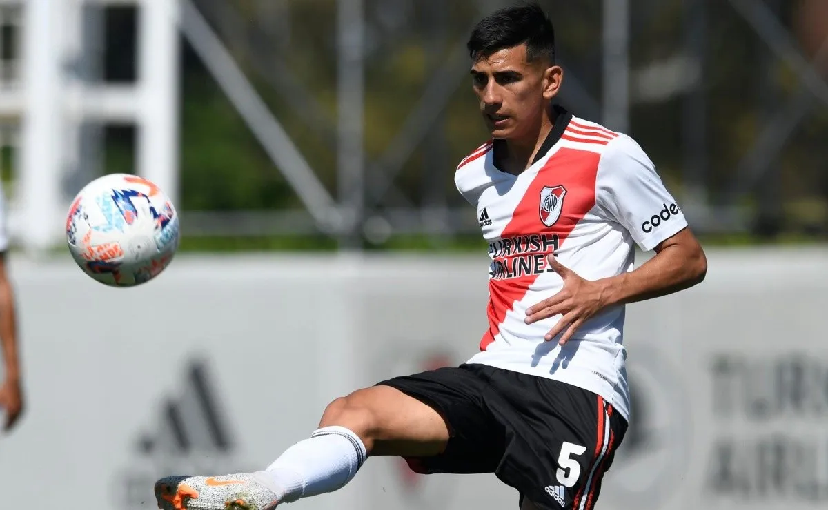 River visita a Estudiantes por la fecha 19 del torneo de Reserva.