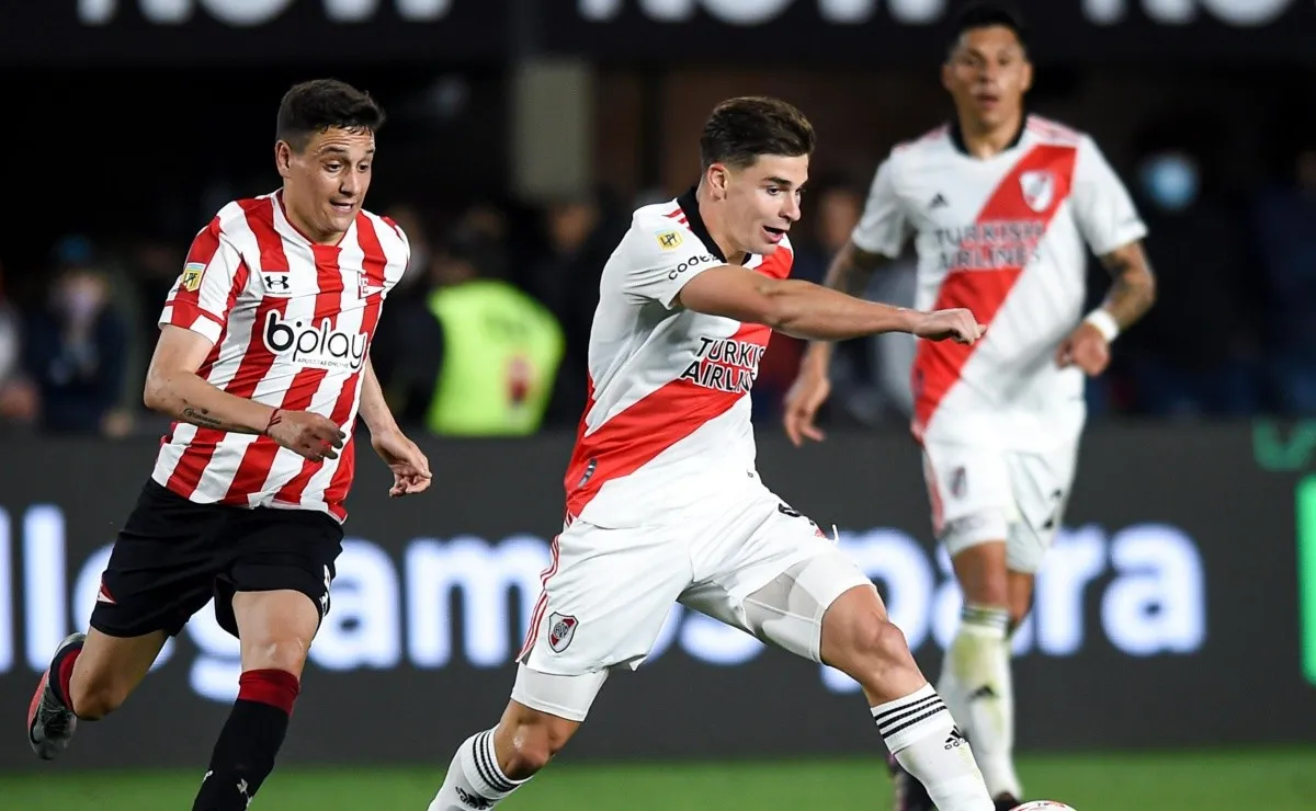 River y Estudiantes empataron en un atrapante partido.