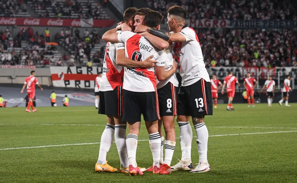 Sergio Batista llenó de elogios a River.