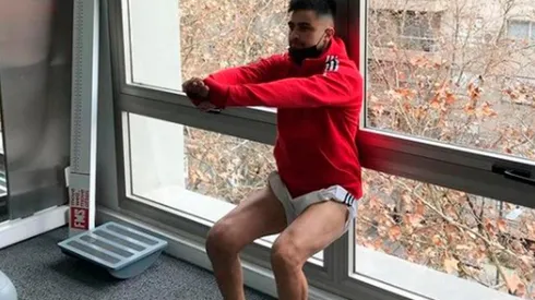 Gonzalo Martínez se encuentra recuperándose de una rotura de ligamentos en su rodilla derecha y se estima que regresará a las canchas a comienzos de 2022.