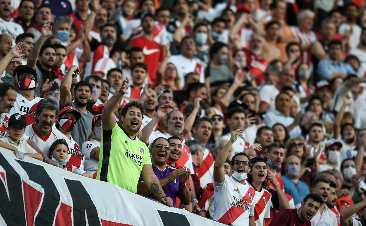 El Monumental fue una fiesta con el River puntero.