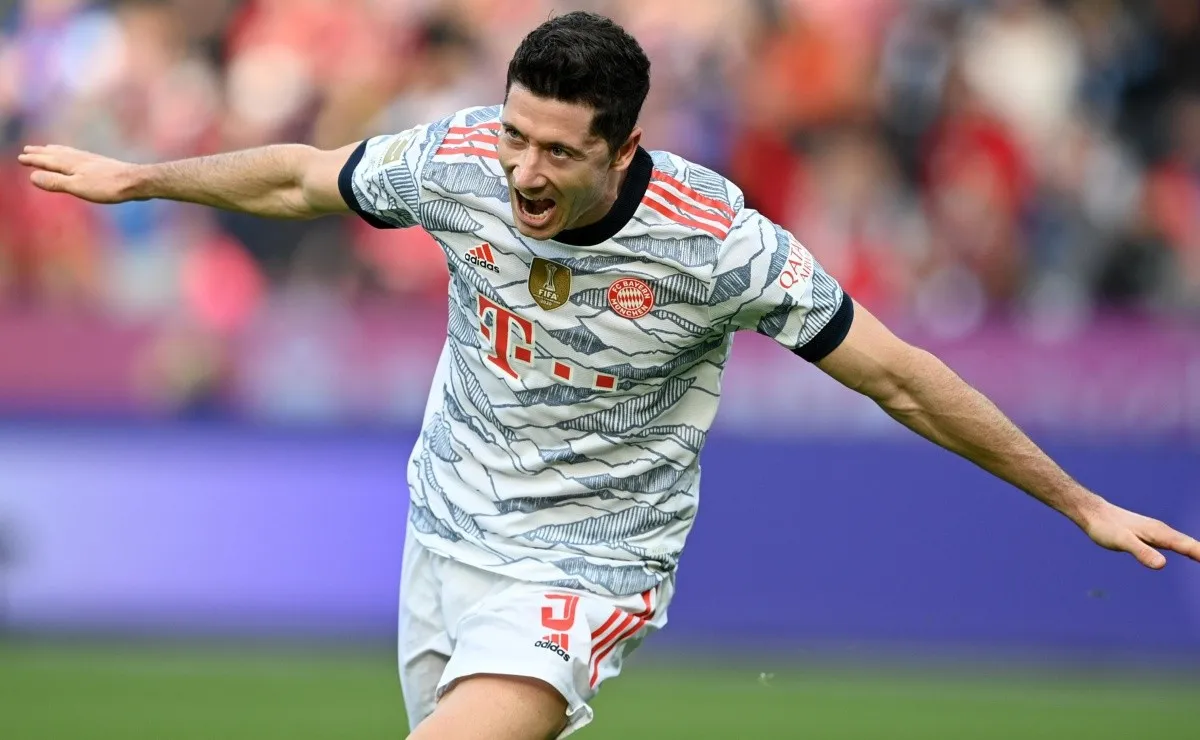Robert Lewandowski habló sobre River y el fútbol argentino.