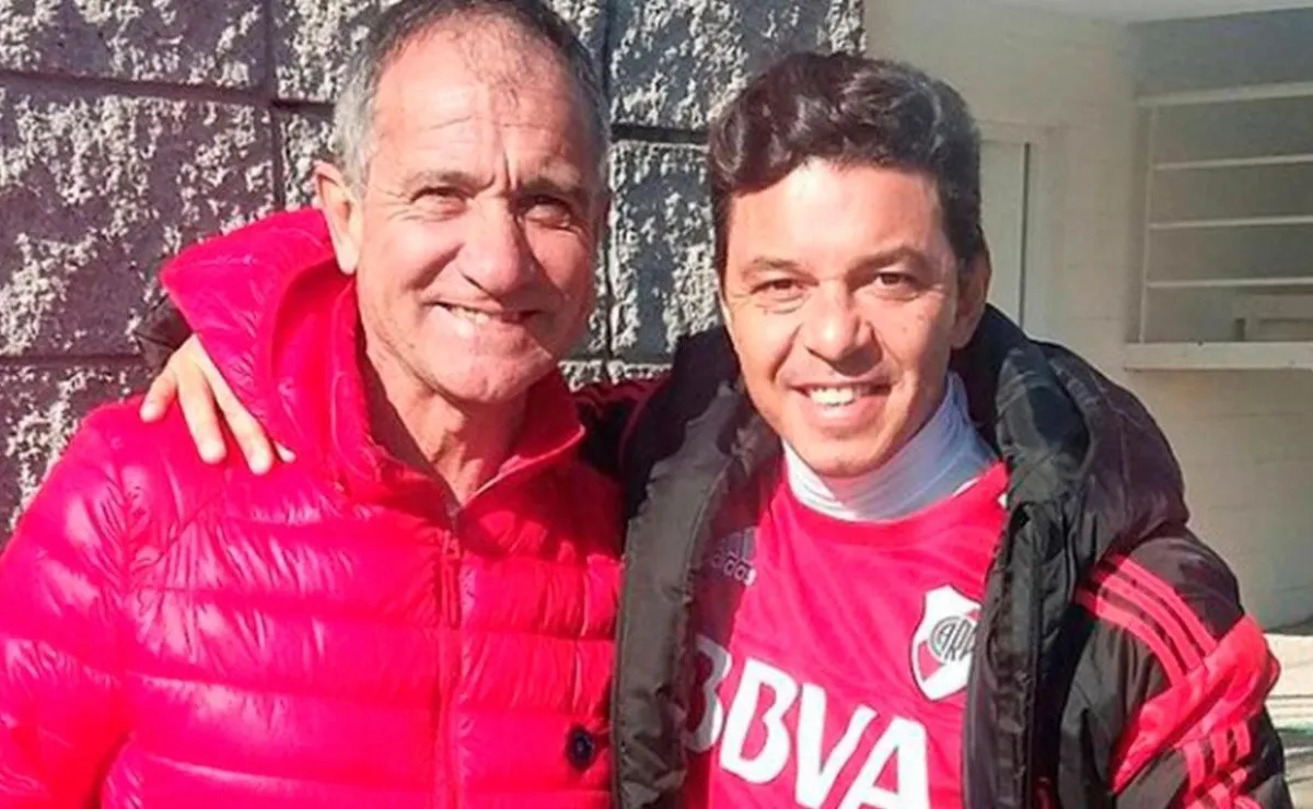 Juan Amador Sánchez recordó con gran cariño su paso por River, además contó cómo fue la primera concentración de Gallardo en Primera y lo difícil que era parar a Ortega en las prácticas.