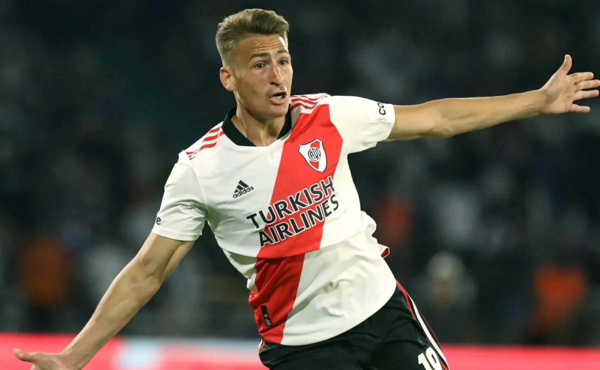 River enfrentó a Talleres por la fecha 17 de la Liga Profesional en el Estadio Mario Alberto Kempes de Córdoba.
