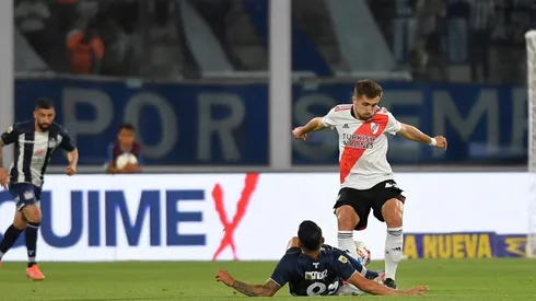 Felipe Peña fue expulsado en el arranque de River vs. Talleres.