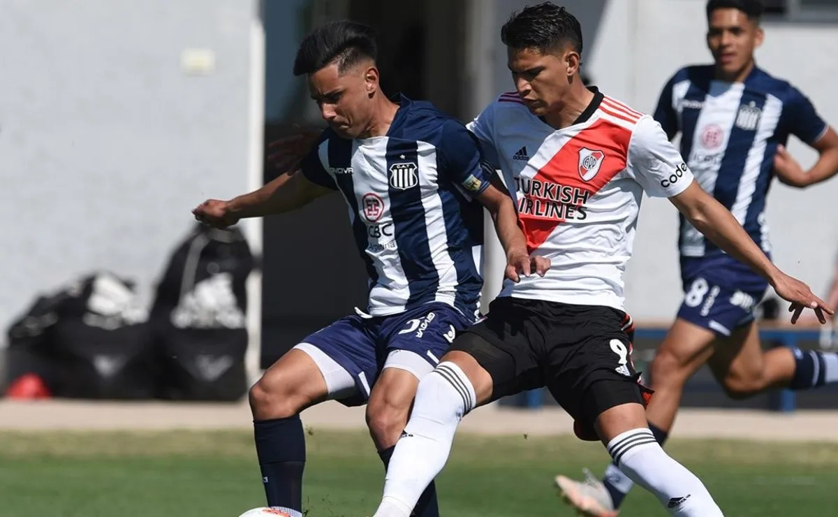 La Reserva de River enfrentó a Talleres en Córdoba por la fecha 17 y perdió por 1 a 0, de esta manera sumó su cuarta derrota al hilo.