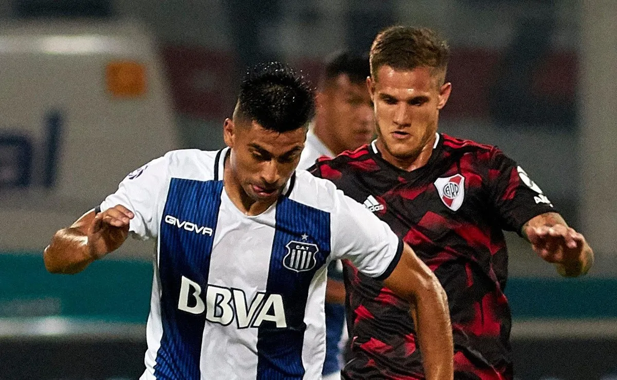 Duelo trascendental entre River y Talleres.