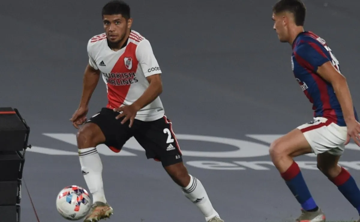 Robert Rojas jugó todo el segundo tiempo en el 3-1 sobre San Lorenzo.