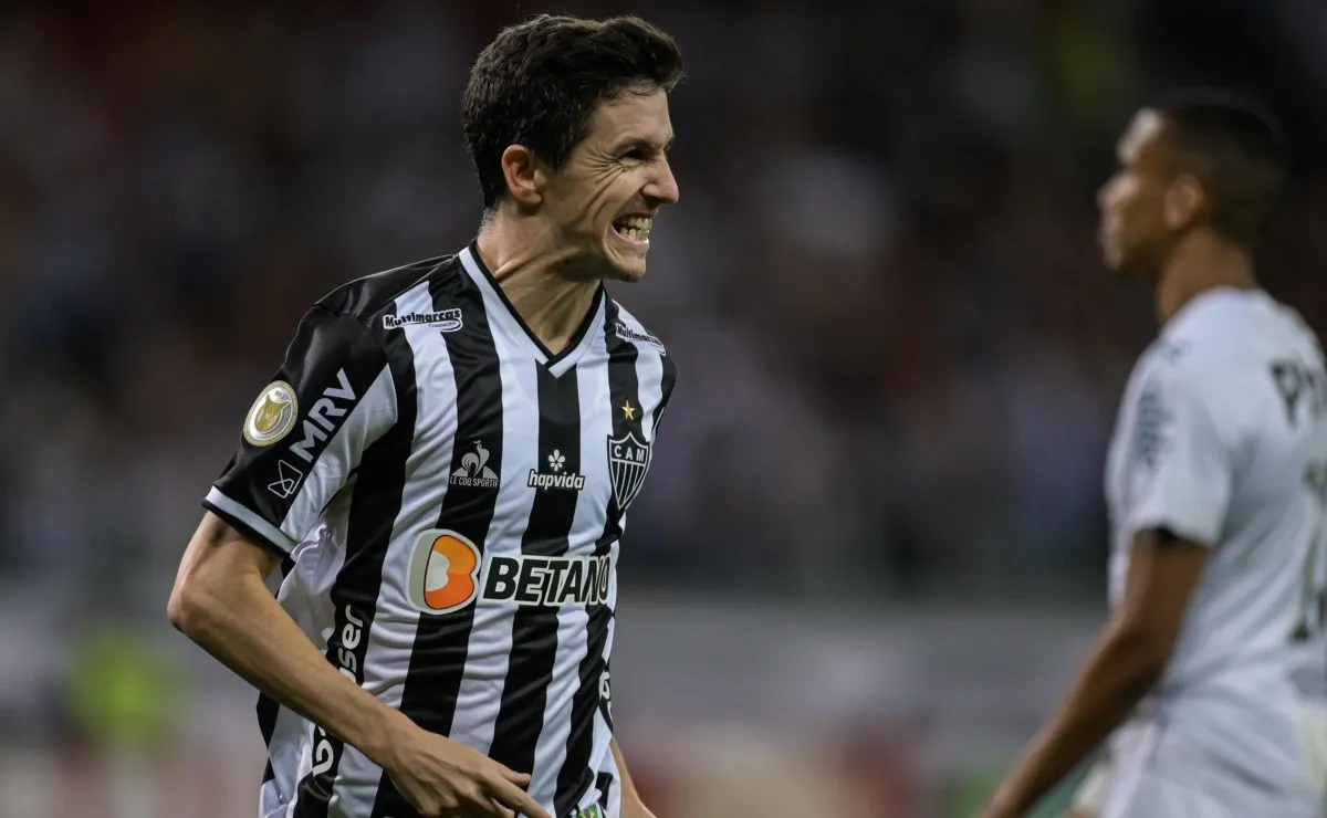 Nacho Fernández se destaca en el fútbol brasileño.