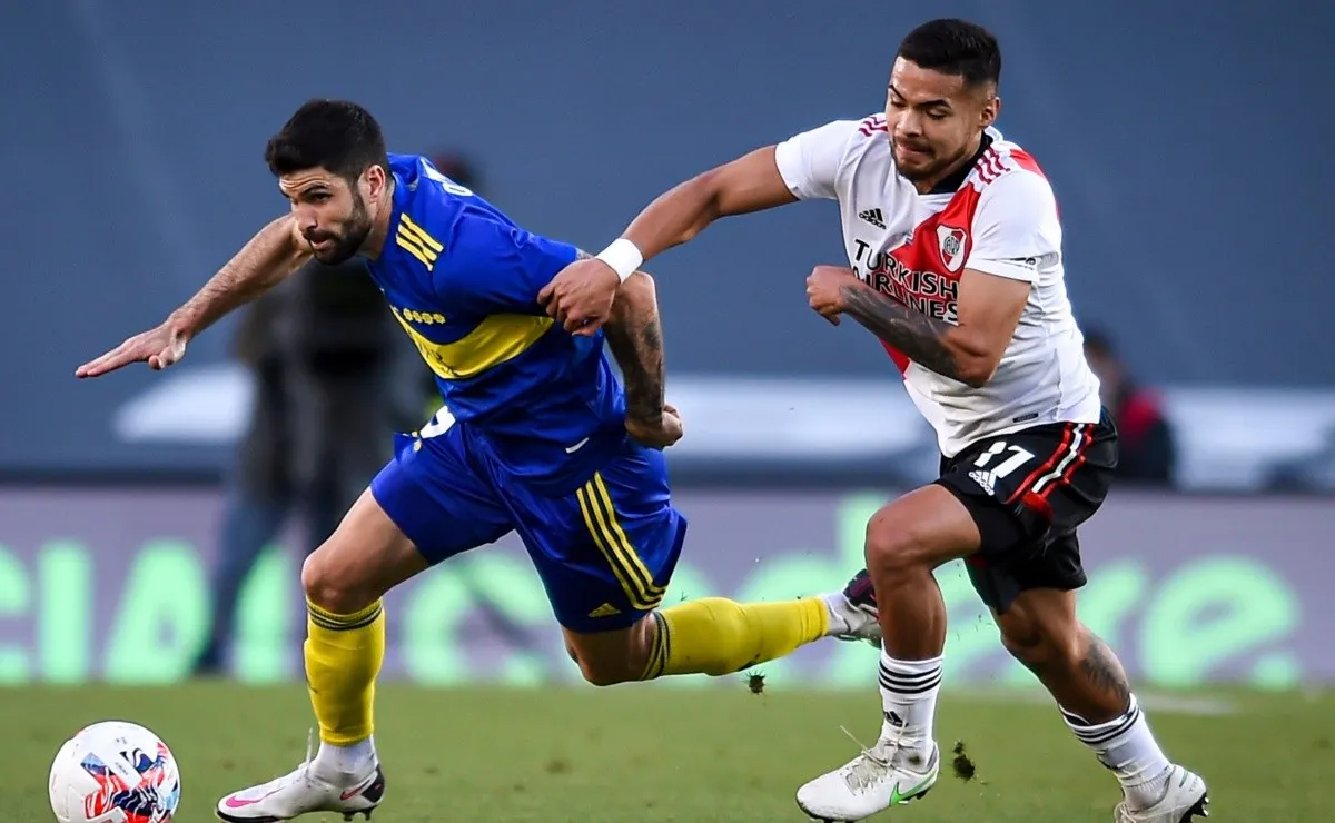 Paulo Díaz jugó el superclásico y viajó con su Selección.