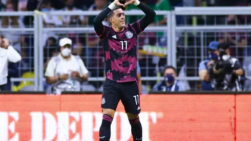 La Selección de México le ganó 3 a 0 a Honduras en el Estadio Azteca por las Eliminatorias de la Concacaf y el ex River Rogelio Funes Mori anotó un gol.