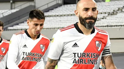 Javier Pinola regresaría a la titularidad luego de dos meses de ausencia por una fractura en su antebrazo derecho, fue la segunda del año.