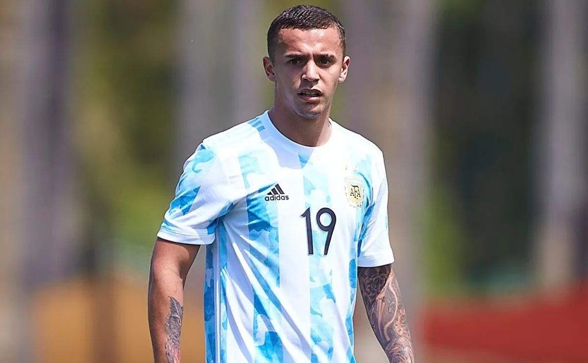 Agustín Urzi, futbolista de Banfield, aseguró que le gustaría jugar en el Más Grande en un futuro.