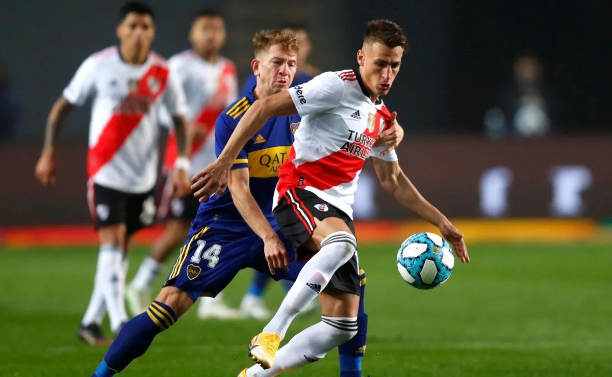 River enfrenta a Boca en el Estadio Monumental por la fecha 14 de la Liga Profesional.