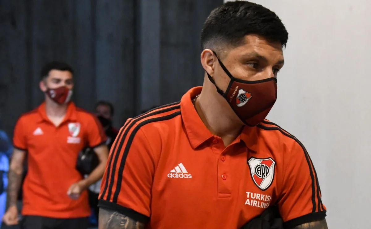 Enzo Pérez, el termómetro de este River, un jugador determinante para el equipo de Marcelo Gallardo que se ganó el cariño de los hinchas a base de sacrificio y grandes rendimientos.
