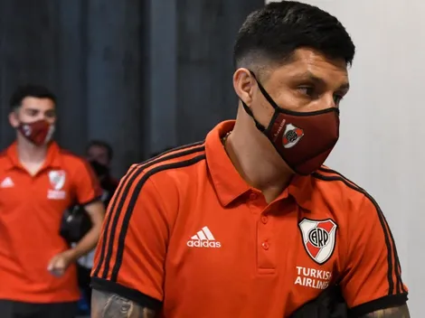 La camiseta de Enzo Pérez, la más cara de la subasta