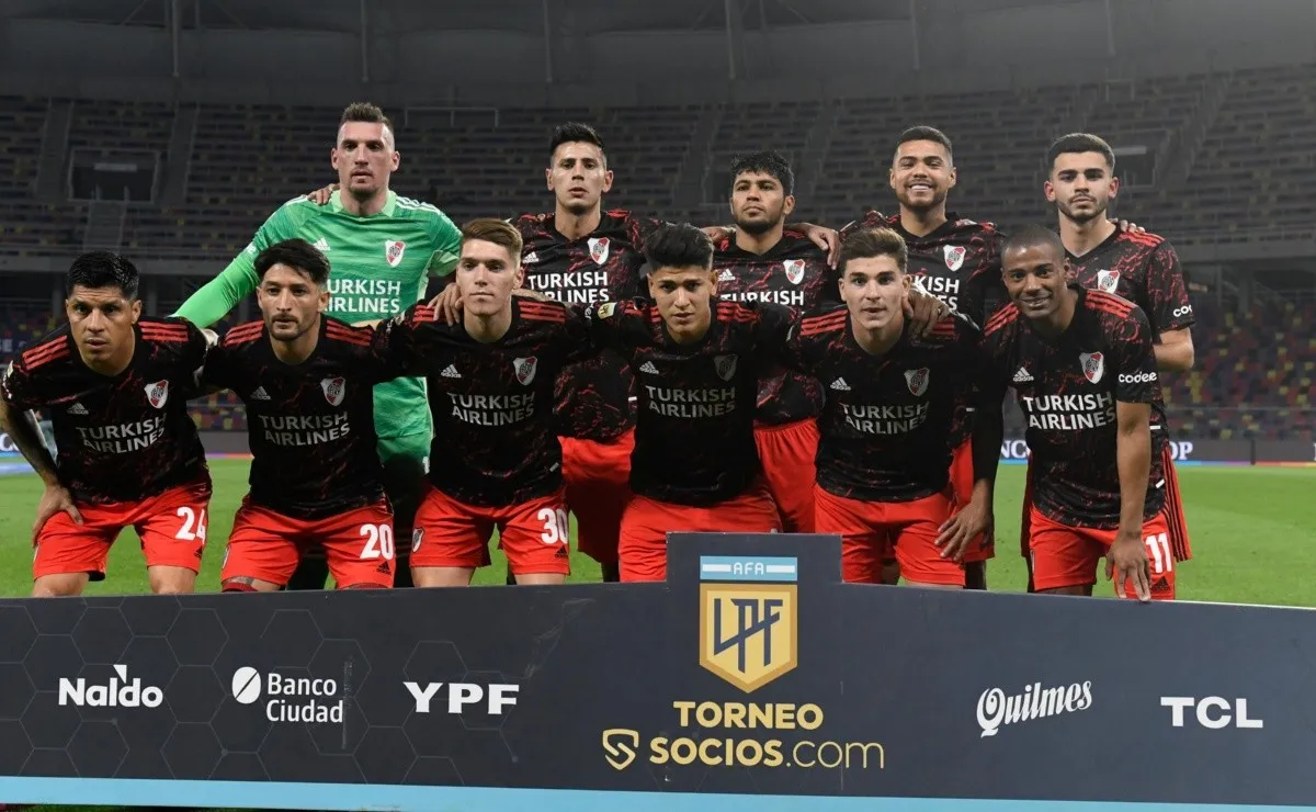 La Fundación River comenzó la subasta de la camiseta de cinco jugadores del Más Grande utilizadas ante Central Córdoba.