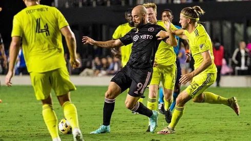 Gonzalo Higuaín metió un golazo en la caída de su equipo ante Nashville por 5 a 1.