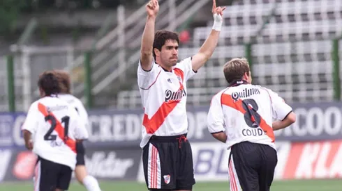 Juan Pablo Ángel dejó un gran recuerdo en los hinchas de River y a más de 20 años de su paso por el Más Grande le siguen demostrando su cariño.