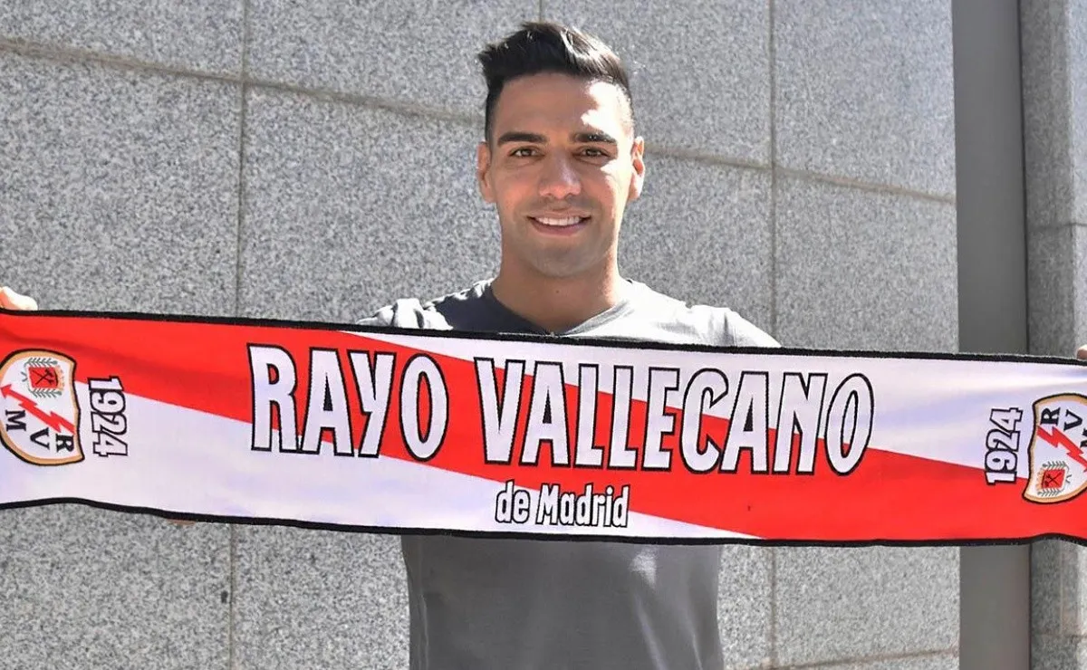 Radamel Falcao, el ex River que despertó pasión entre los hinchas del Rayo Vallecano el día de su presentación.