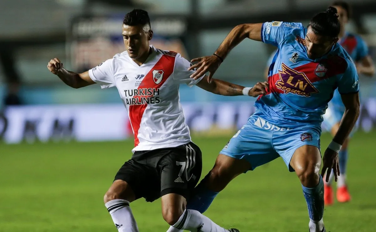 El Millonario recibe a Arsenal en el Monumental.