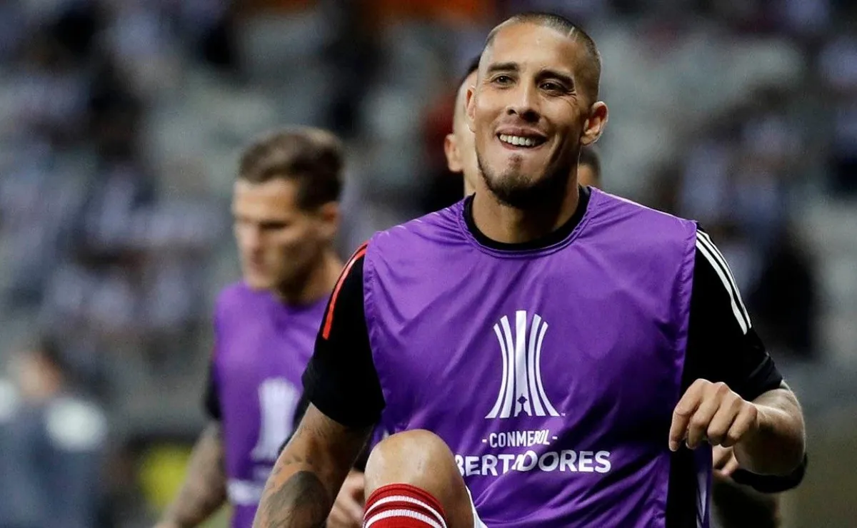 Jonatan Maidana sufrió un desgarro en el duelo entre River y Atlético Mineiro el pasado 18 de agosto y todavía no se recuperó del mismo.