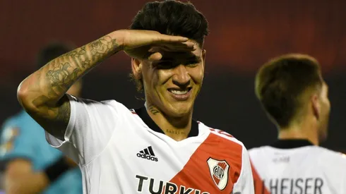 El colombiano, ¿y un festejo para Rafa Borré?