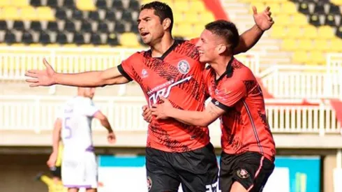 Gonzalo Abán convirtió por duplicado en la goleada de Deportes Limache a Iberia por la Segunda División de Chile.