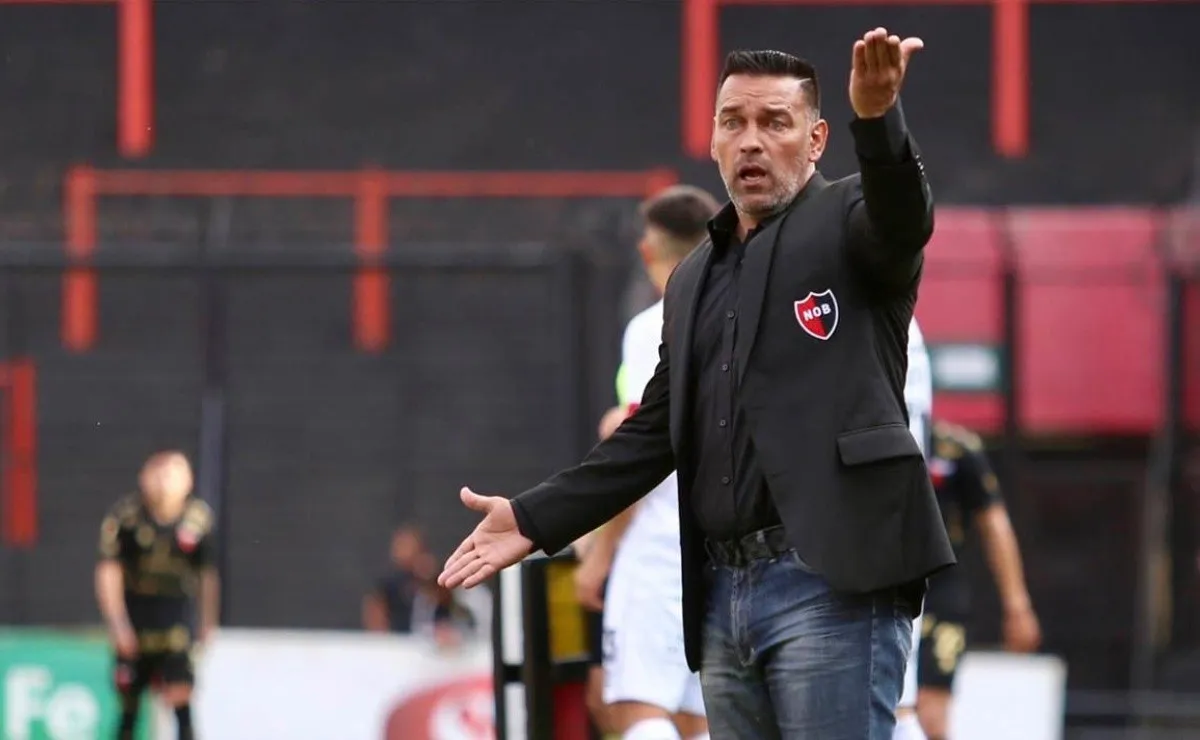 Fernando Gamboa, actual director técnico de Newell's contó por qué se tuvo que ir de River después de ganar el Apertura de 1993.