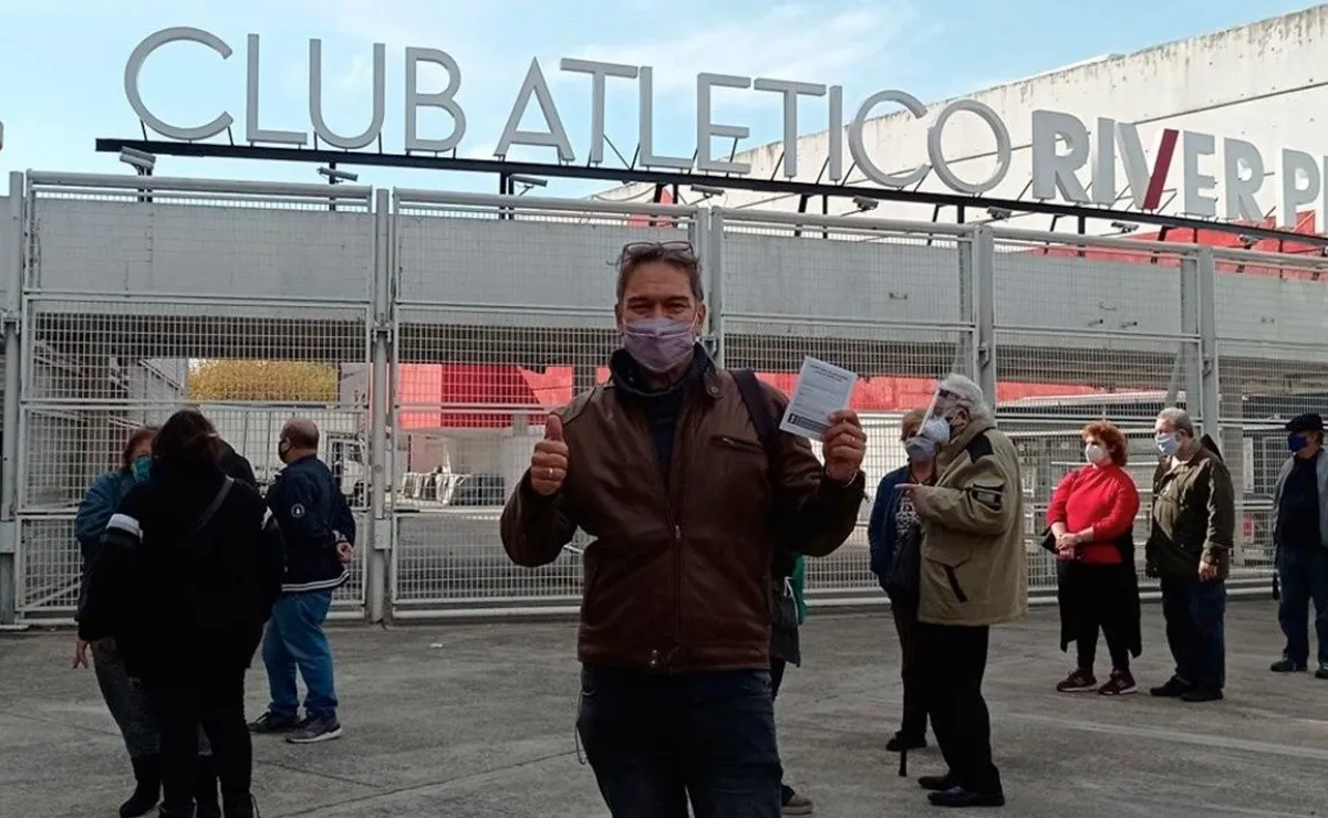 César Bordón habló de su escena riverplatense en Luis Miguel
