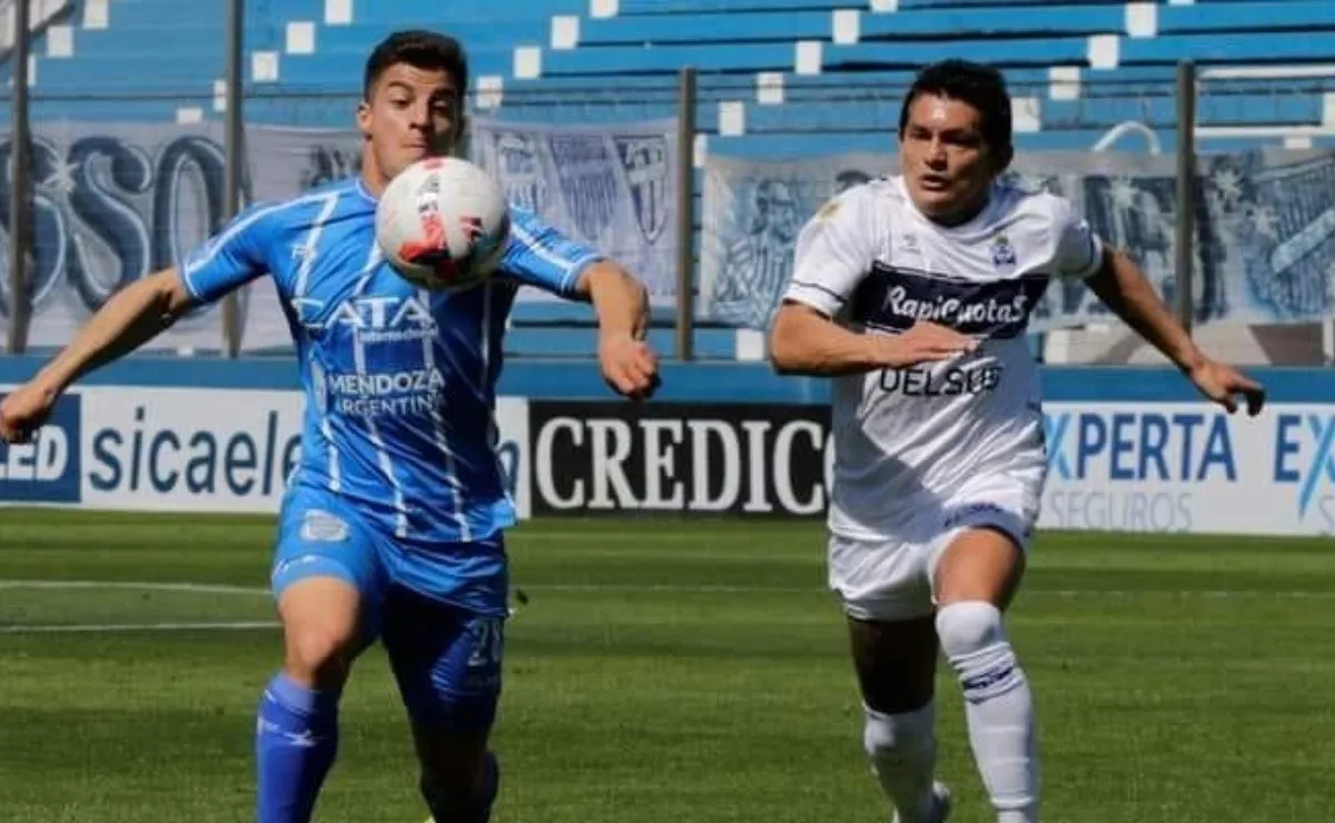 El golazo de Elías López en Godoy Cruz
