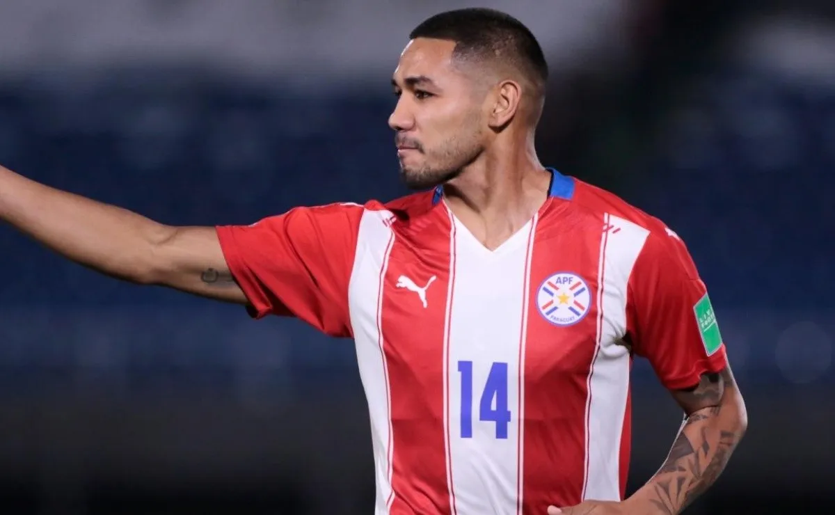 David Martínez y Robert Rojas, defensores de River, estuvieron presentes en el triunfo de la Selección de Paraguay ante Venezuela por las Eliminatorias.