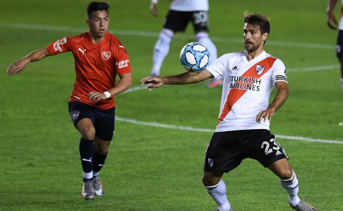 River enfrenta a Independiente por la décima fecha de la Liga Profesional en el Estadio Monumental a partir de las 21.15 horas.