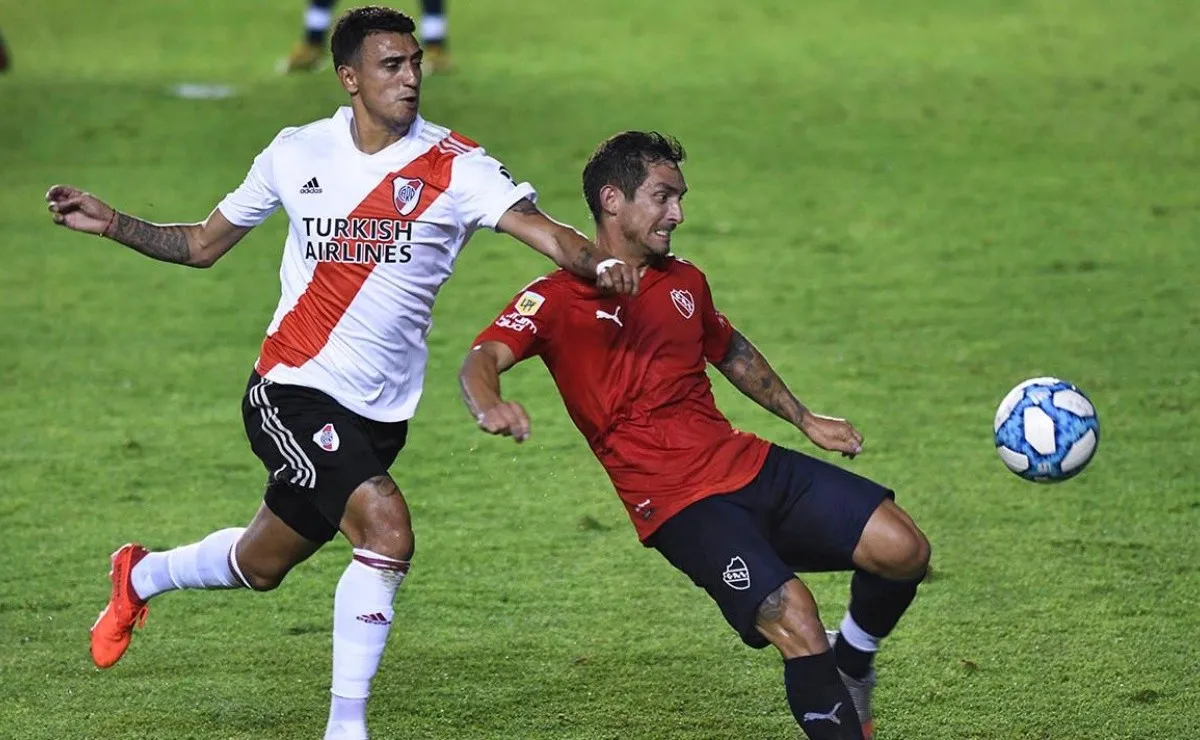 River enfrenta a Independiente en el Estadio Monumental por la décima fecha de la Liga Profesional.