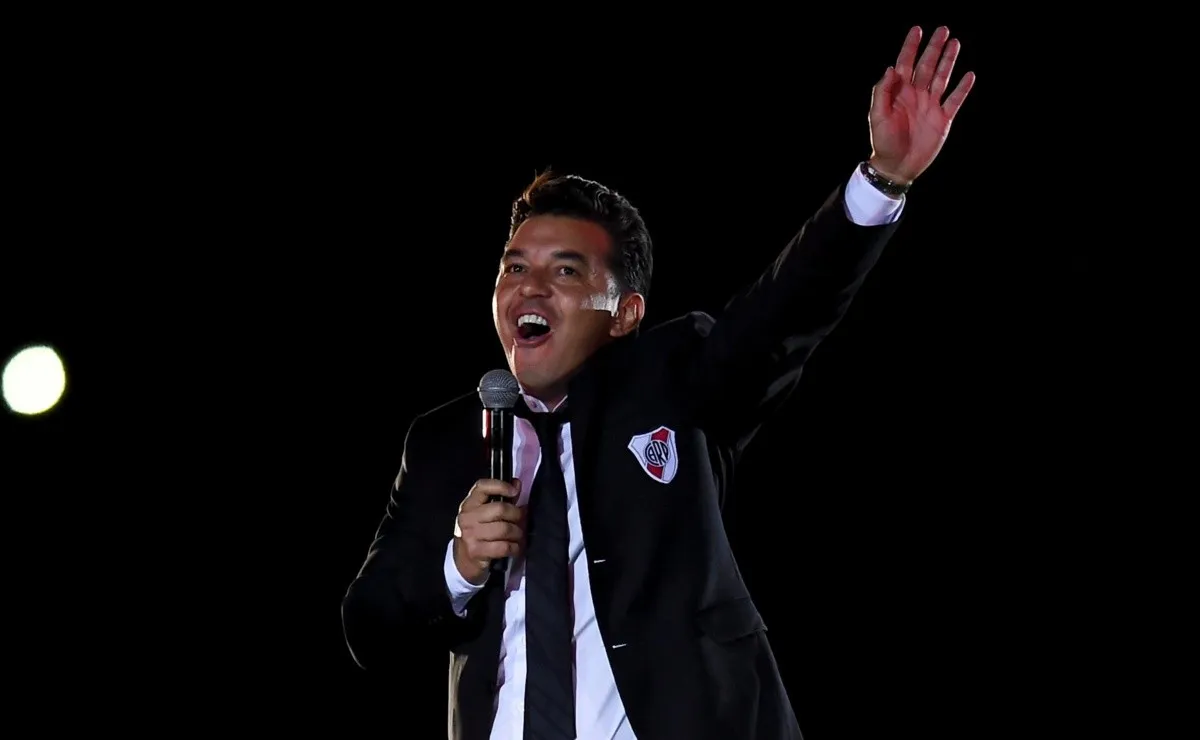 El Muñeco atesora recuerdos imperdibles de la final del siglo.