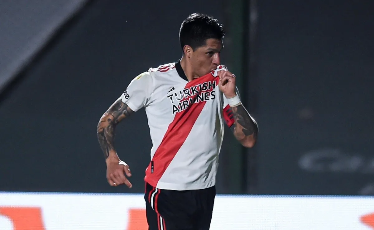 River visitó a Sarmiento de Junín por la novena fecha de la Liga Profesional en el Estadio Eva Perón.