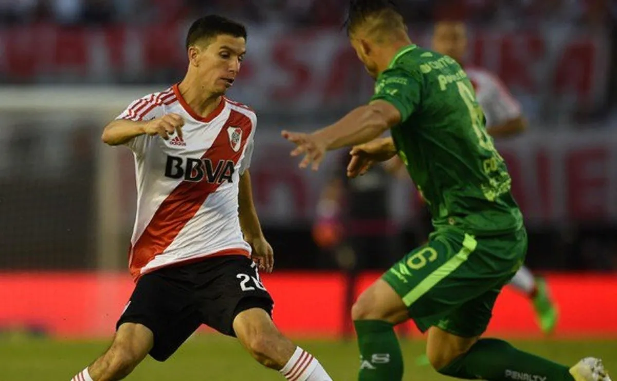 River domina el historial contra Sarmiento.