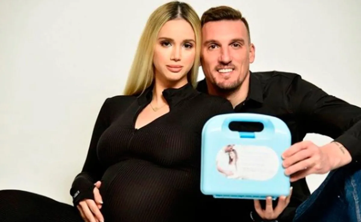 Armani fue papá por primera vez